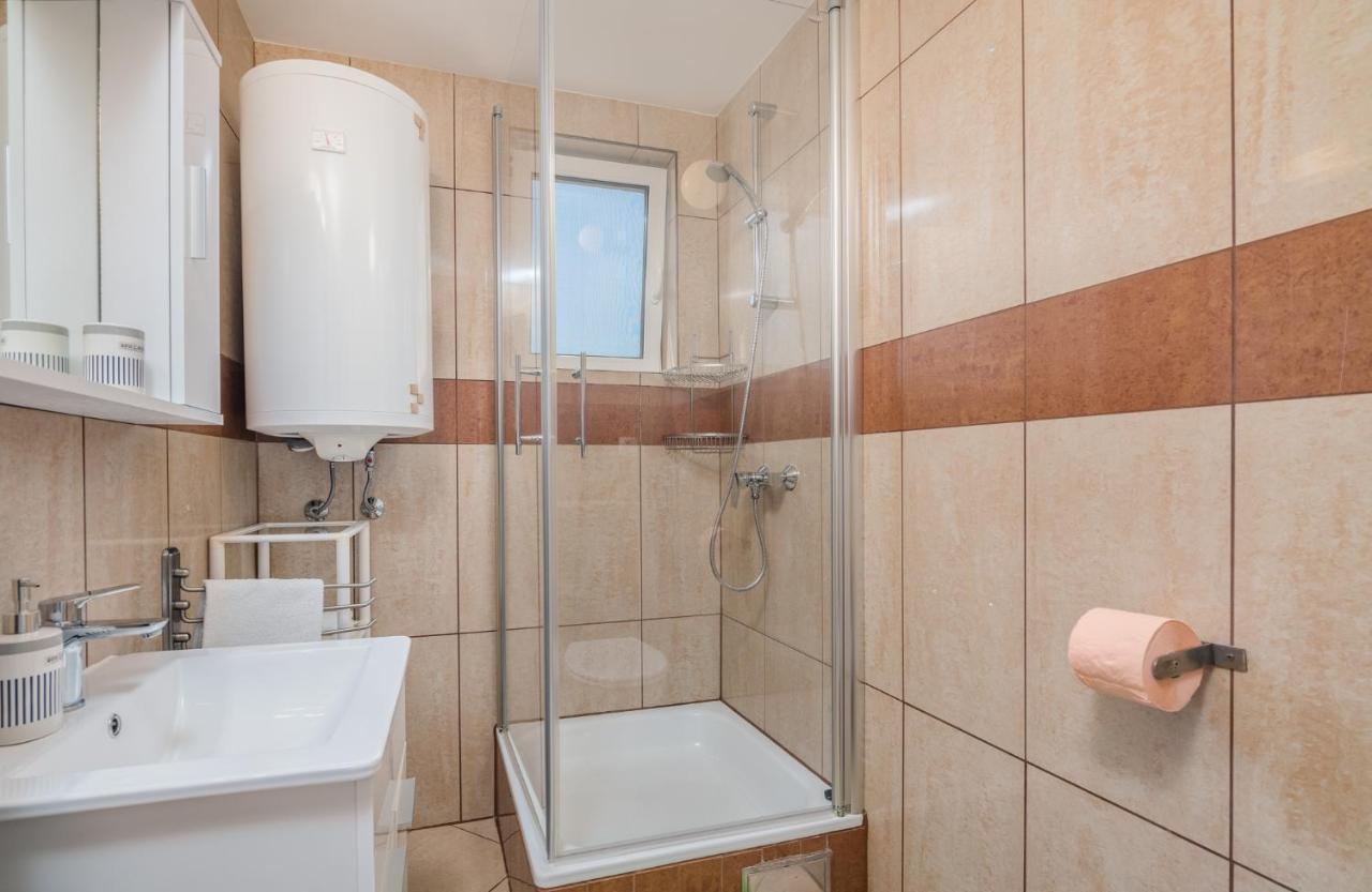 Apartment Dragica Čižići Kültér fotó