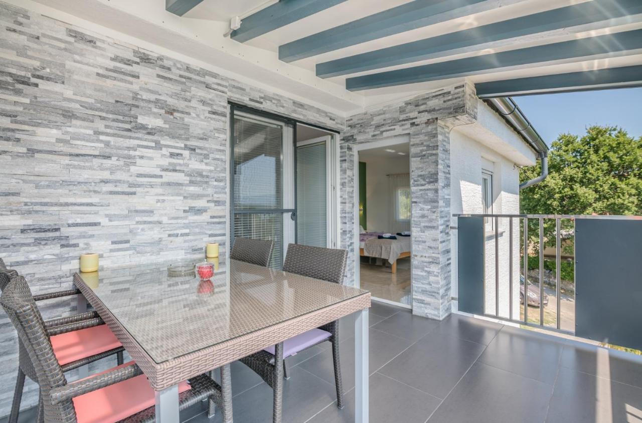 Apartment Dragica Čižići Kültér fotó